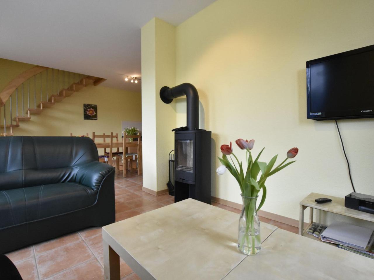 5-Bedroom Holiday Home In Zierow With Garden Exterior photo